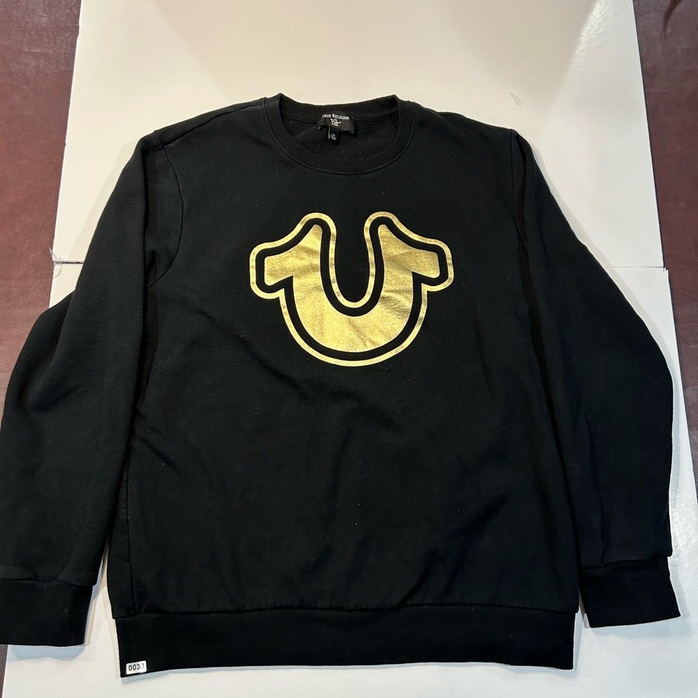 True Religion Men’s Large Black Sweater with Gold Logo